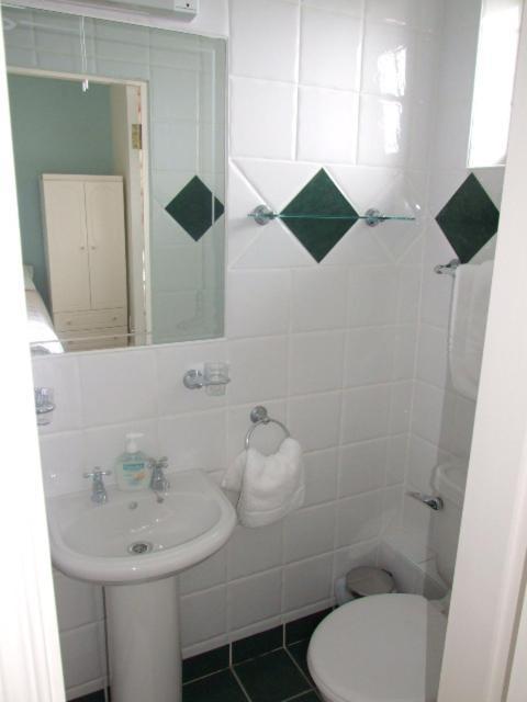 Shannonside House N37Hf67 Атлоун Екстериор снимка