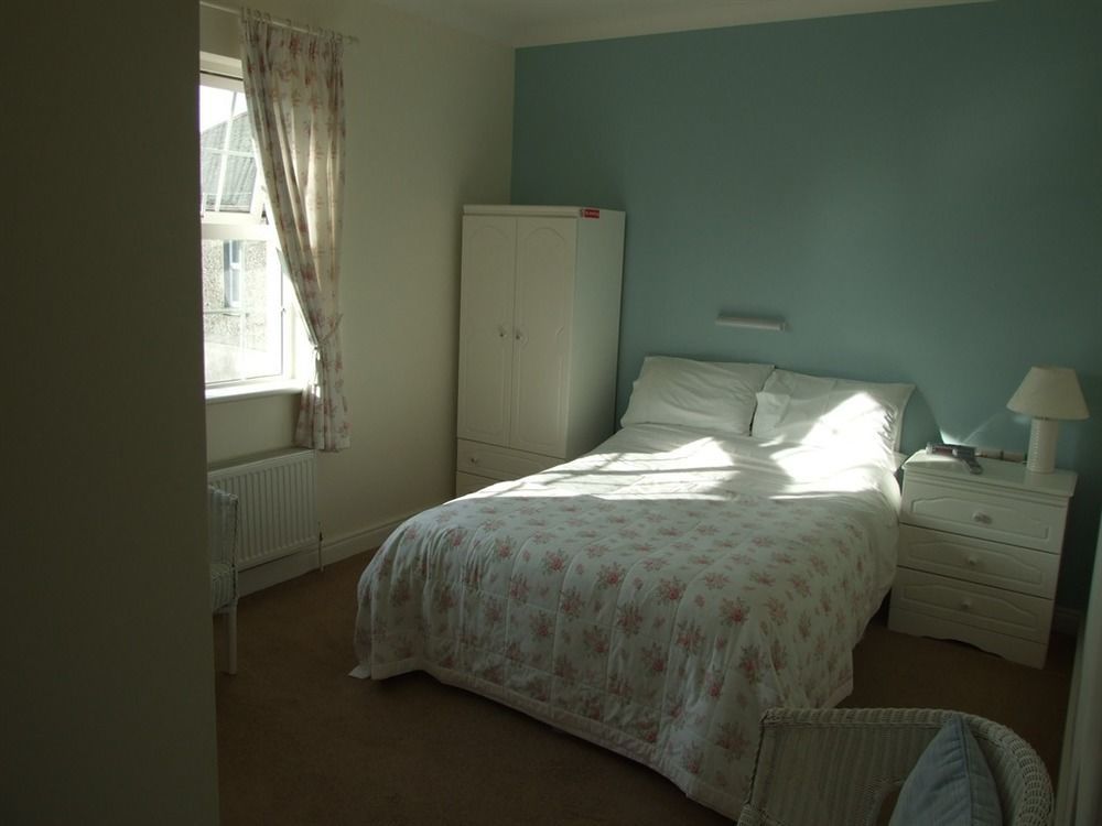Shannonside House N37Hf67 Атлоун Екстериор снимка